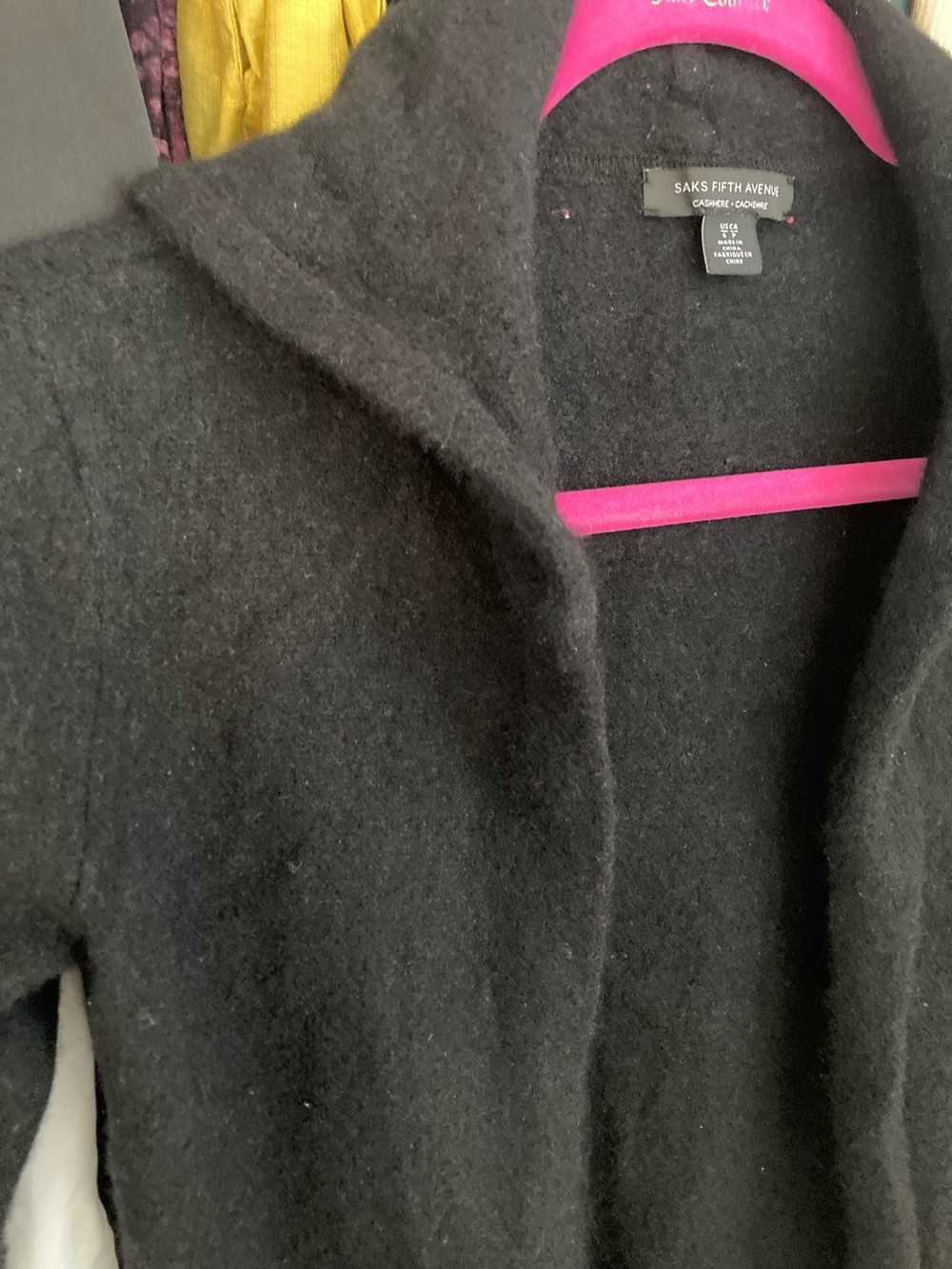 Sweater Subcategory Identification - Picture 3 of 4